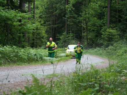 Vorschaubild 25 vom Album Spektakuläre Übung des Grünen Kreuzes mit der Feuerwehr St. Stefan ob Stainz